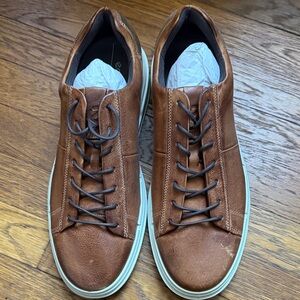 Ecco Men's Tan Leather Sneakers